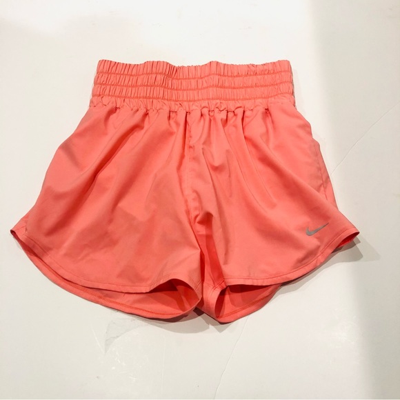 NIKE One Dri-FIT Ultra high-Waisted 3 Brief Lined Shorts DX6642-611 Size M - Picture 7 of 11